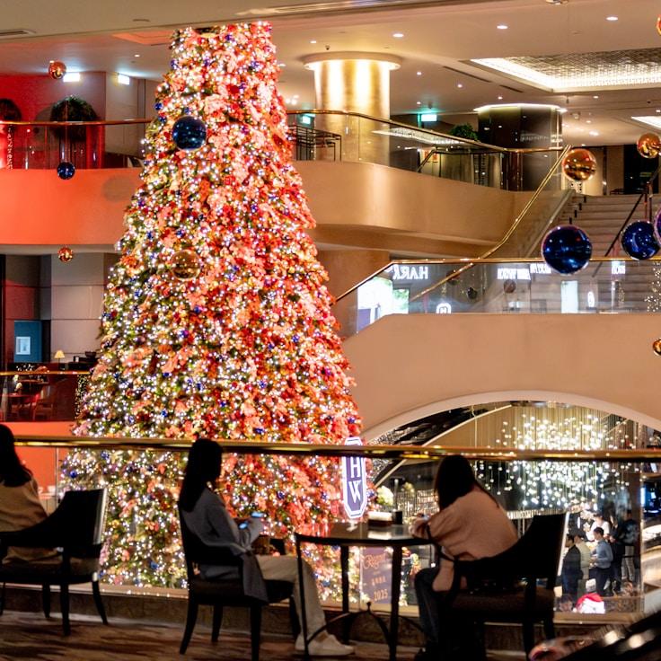 Dining out as an expat family in United States